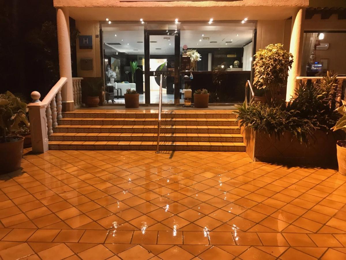 Hotel Venta El Puerto 로스바뇨스 외부 사진